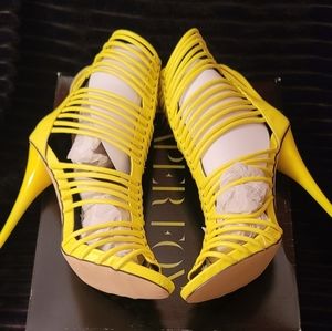 PaperFox Rocca Tassel Heels